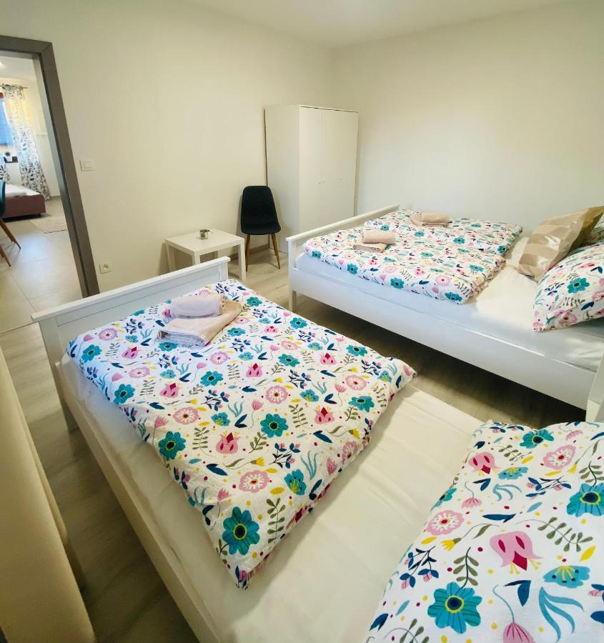 Apartmany Tamka Vrbov Ngoại thất bức ảnh